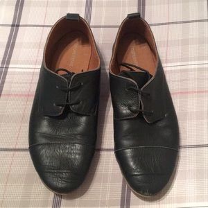 Urban Outfitters leather oxfords